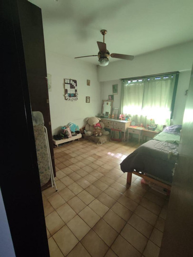 Imagen 22 de 23 de Casa De 3 Ambientes Con Cochera Y Local Excelente Ubicacion