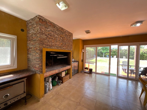 Venta Casa Village Del Parque 4 Drom Y Pileta