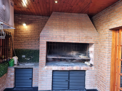 Imagen 12 de 30 de Ph Venta Flores, 6amb, Pileta Climatizada, Parrilla, Quincho Y Playroom. Hermoso!!! Dueño Directo