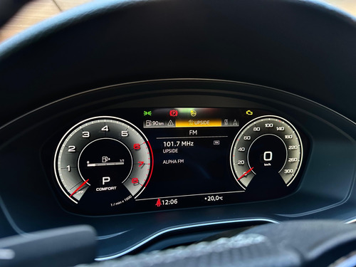 Audi A4 2.0 TFSI MHEV S LINE S TRONIC