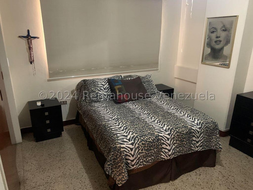 Clásico, Hermoso Apartamento En Venta En Los Palos Grandes Yf