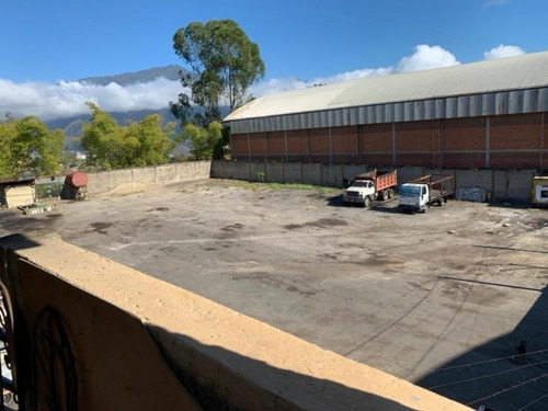 Imagen 5 de 6 de Vendo Propiedad Industrial Con Edificio De Tres (03) Pisos En Mariche. Alejandra Chávez 0414-2387069