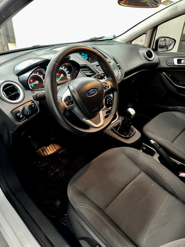 Ford Fiesta Kinetic 1.6 Se Plus 120cv