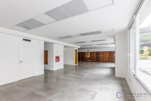 Imagen 27 de 30 de Oficina De 4 Ambientes A Estrenar En Recoleta - Balcón Y Terraza