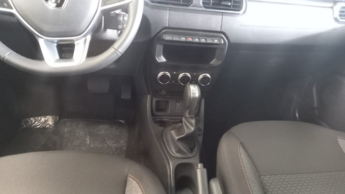 Imagen 17 de 18 de Renault Oroch Intens Automatica 2023 Ds
