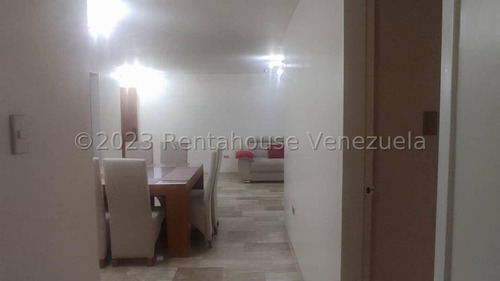 Apartamento En Venta San Roman Ee25-17909