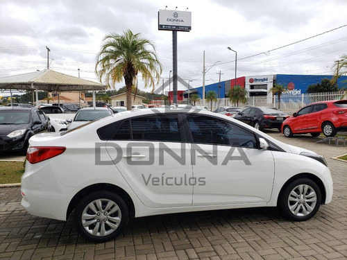 Imagem 14 de 15 de Hyundai Hb20s 1.6 Comfort Plus 16v Flex 4p Automático