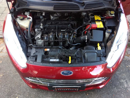 Ford Fiesta Kinetic Design 1.6 Sedan Titanium Powershift