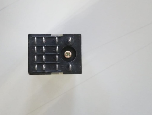 Relé Intermedio Omron My4n-gs 220/240 V Ca 3 A 250