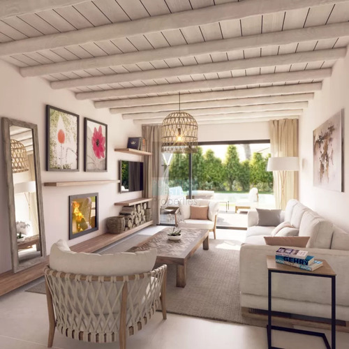 Casa De 3 Dormitorios En Punta Del Este