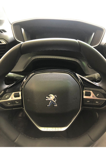 Peugeot 208 1.6 Feline Tiptronic