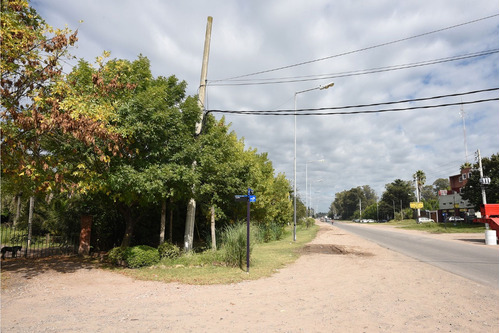 Venta De Hotel 20 Hab Con Parque Y Pileta En Pilar