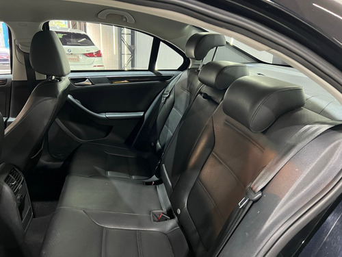 Volkswagen Jetta 2.0 Tsi Highline 4p