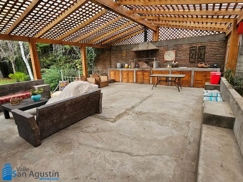 Hermosa Casa Loteo Don Manuel - Linares