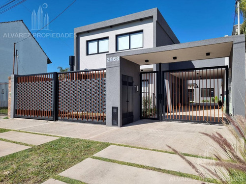 Imagen 2 de 22 de Departamento 2 Ambientes Venta Castelar Patio