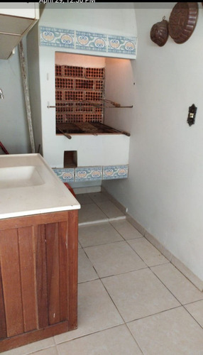 Casa À Venda Na Rua Doutor Aluízio França, Bigorrilho, Curitiba - Pr - Liv-8184