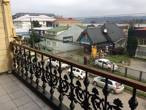 Casa En Venta De 15 Dorm. En Valdivia