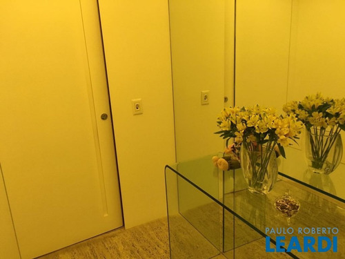 Imagem 7 de 8 de Apartamento - Tamboré - Sp - 460263