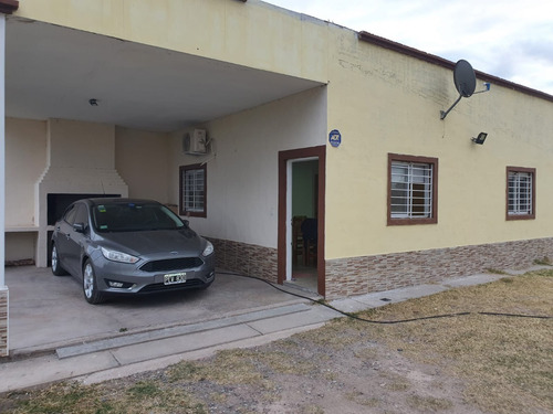 2 Casas En San Rafael Mendoza, Barrio El Cerrito
