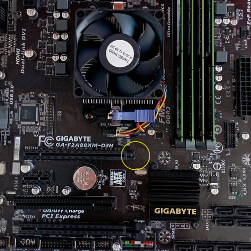 Placa Mãe Gigabyte Ga-f2a88xm-d3h Cpu Amd A4-7300 8gb 500gb Preto (Usado)