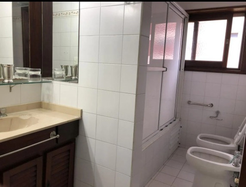 Imagen 15 de 18 de Departamento 4 Ambientes Con Dependencia - 2 Cocheras - Alvear 2200