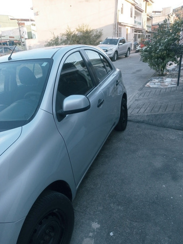Imagem 10 de 13 de Nissan March 2015 1.6 16v S 5p