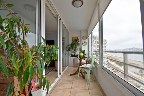 Venta Departamento En Avda. Costanera