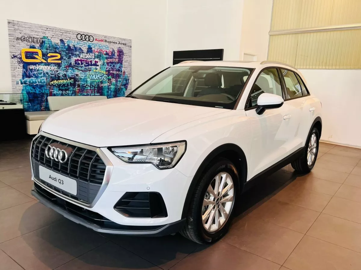 Audi Q3 1.4 35tfsi 150 Cv