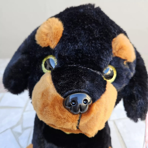 Perro De Peluche Sentado De Raza 60 Cm