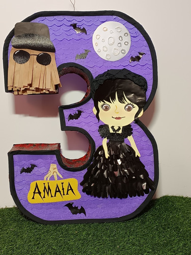 Piñata Hermosa Y Personalizada Número Figuras