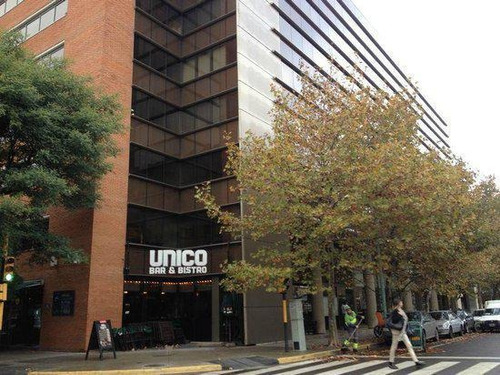 Local En Alquiler En Puerto Madero - Encarnación Ezcurra Y Juana Manso