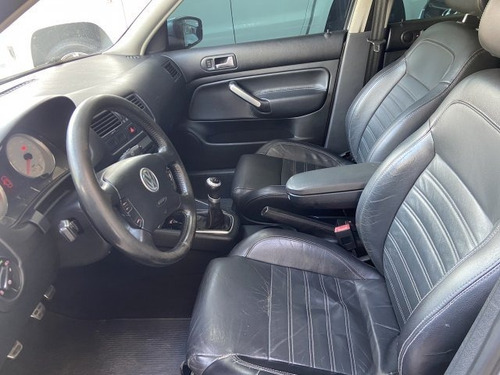Imagem 7 de 15 de Golf 1.6 Mi Sportline 8v Flex 4p Manual