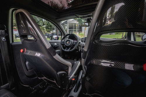 Imagen 14 de 15 de Abarth 595 Turismo