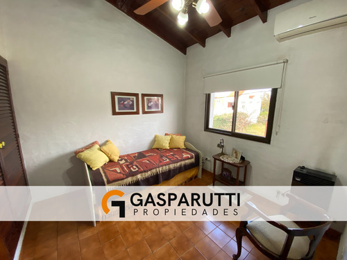 Casa En Venta En Aranjuez Country Club, 4 Dorm. Con Pileta!