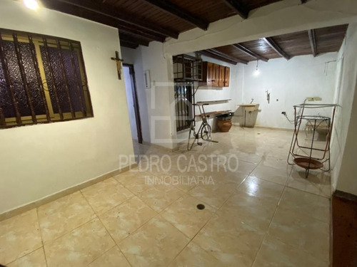 Imagen 7 de 21 de Pedro Castro Inmobiliaria Vende Casa En Urbanización Los Mangos Puerto Ordaz #inversion #oportunidad #somosinmobiliaria #compraventa #casas #townhouse