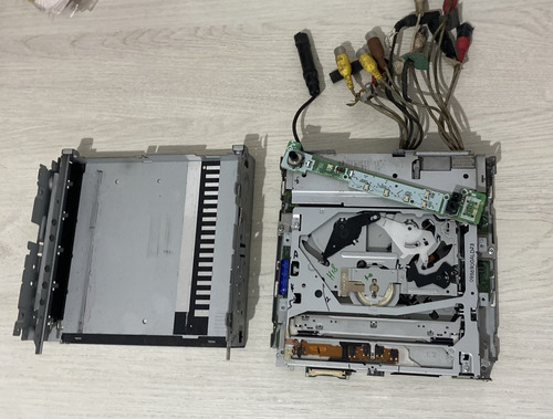 Sucata Dvd Pioneer Avh-3550dvd Avh-p3550 (Usado)