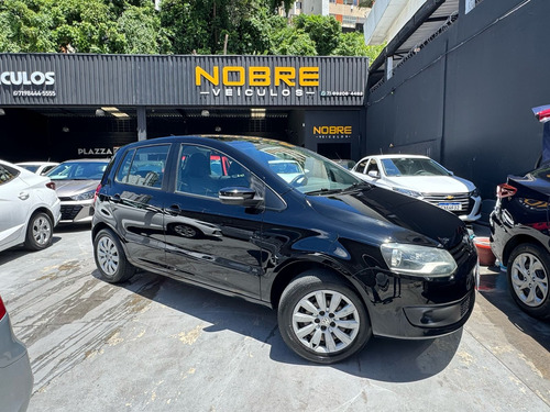 Volkswagen Fox 1.0 Trend Tec Total Flex 5p