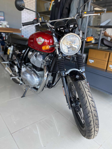 Royal Enfield Interceptor 650 Canyon Red