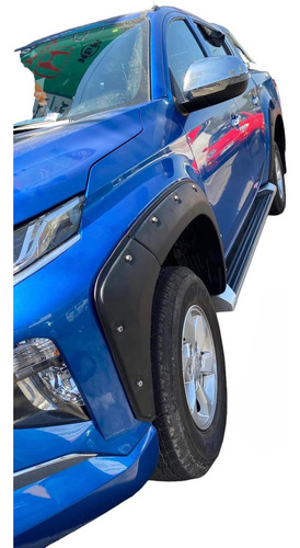 Extensiones De Tapa Barro Mitsubishi L200 2020+ Militar