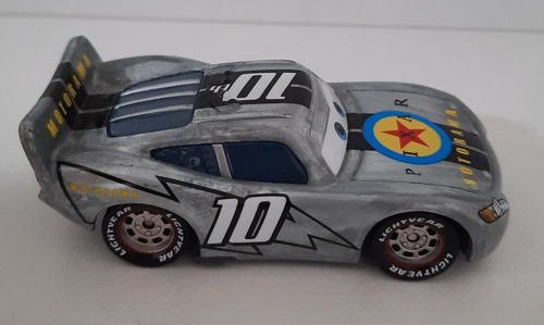 Disney Cars Motorama Lightning Mcqueen Pixar - Raríssimo