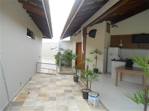 Casa - Venda - Terras De Sao Carlos - Cod. 41 - V41