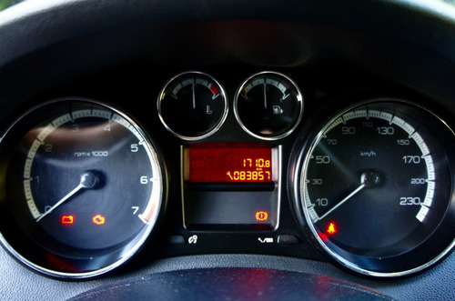 Peugeot 308 Active 1.6 2014