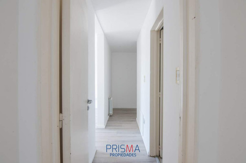 Imagen 9 de 30 de Dpto. En Venta. 3 Dorm. Cochera. Complejo Sureño. Barrio Jardín