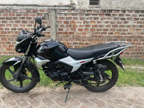 Primera Mano, Service Oficial Siempre