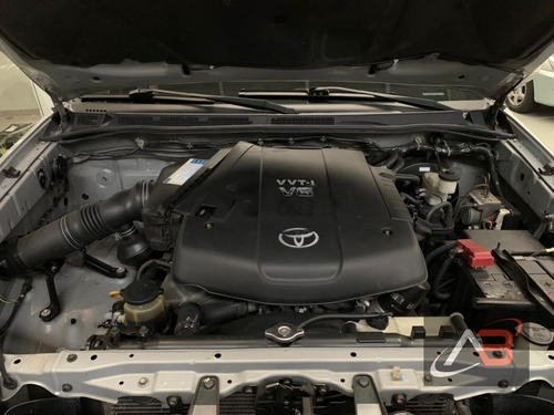 Toyota Fortuner Sr 7ptos 4x4