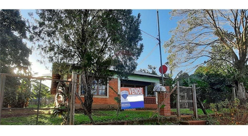 Imagen 1 de 9 de Vendo Casa Con Amplio Patio En Obligado Centro
