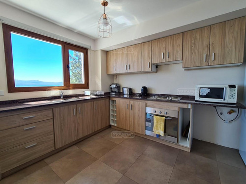 Departamento Duplex En Venta Ubicado En Centro De Bariloche, Bariloche