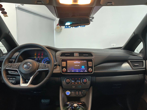 Imagem 12 de 15 de Nissan Leaf B12p 40 Elétrico