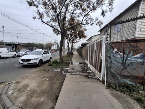 Casa En Venta De 3 Dorm. En Puente Alto