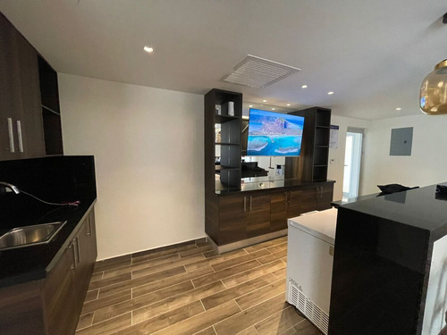 Oportunidad De Apartamento De 1 Habitación Y Linea Blanca Con Vista Al Mar